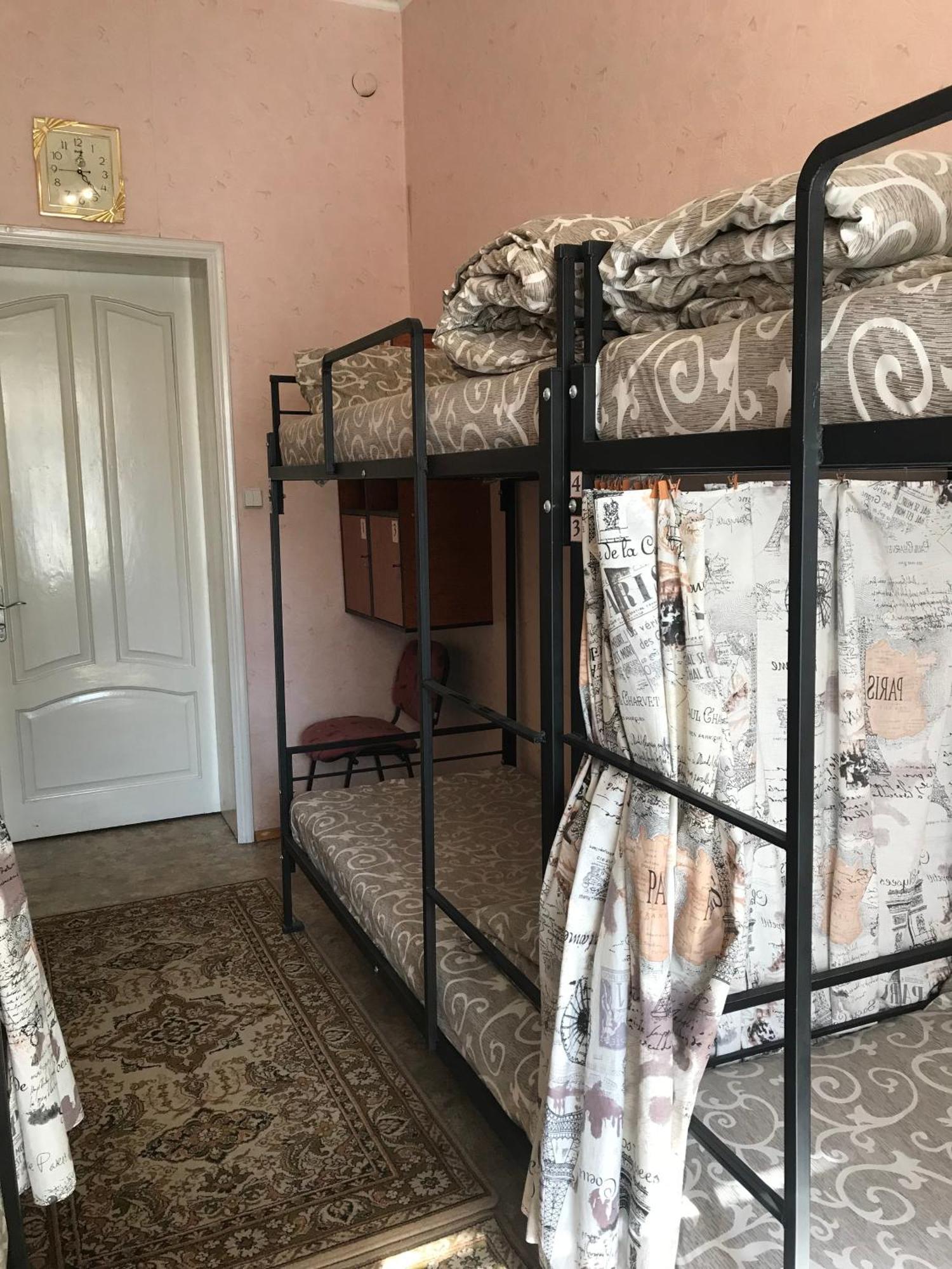 Хостел Тихий Дворик Kharkiv Eksteriør bilde
